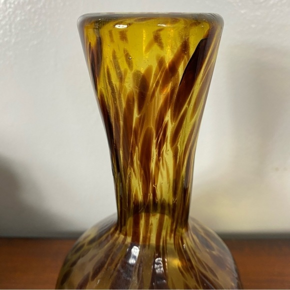 Vintage Tortoise Shell Handblown glass Vase - Picture 3 of 6